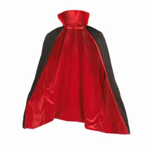 Capa de vampiro de 90 cm de frente sobre fondo blanco, con exterior de color negro, forro interior de color rojo satinado brillante y un cuello alto rígido de Drácula de la tienda Disfraces Lucero.