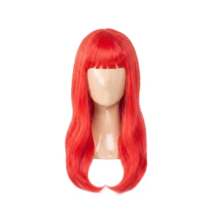 Peluca de melena larga y lisa de color rojo brillante con flequillo sobre un maniquí, de la tienda Disfraces Lucero.