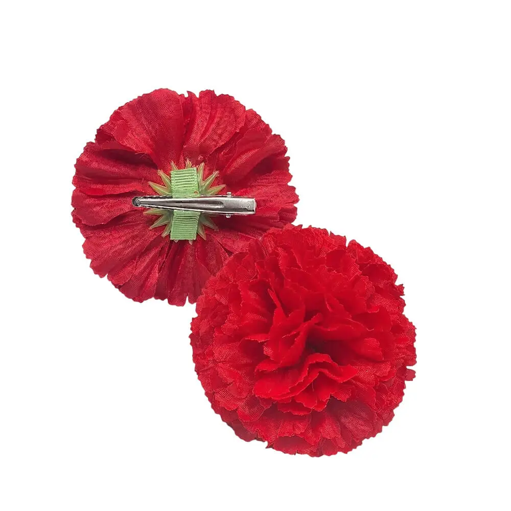 Clavel rojo artificial con sistema de broche para disfraz de chulapo y chulapa de Disfraces Lucero.