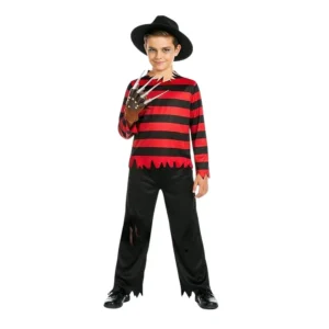 Niño posando con disfraz de Freddy Krueger infantil compuesto por camisa a rayas rojas y negras y pantalón negro desgarrado de Disfraces Lucero.