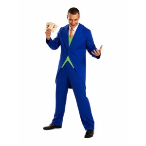 Hombre posando con cartas en la mano luciendo disfraz de Payaso Malvado estilo Joker con levita azul y chaleco verde de Disfraces Lucero
