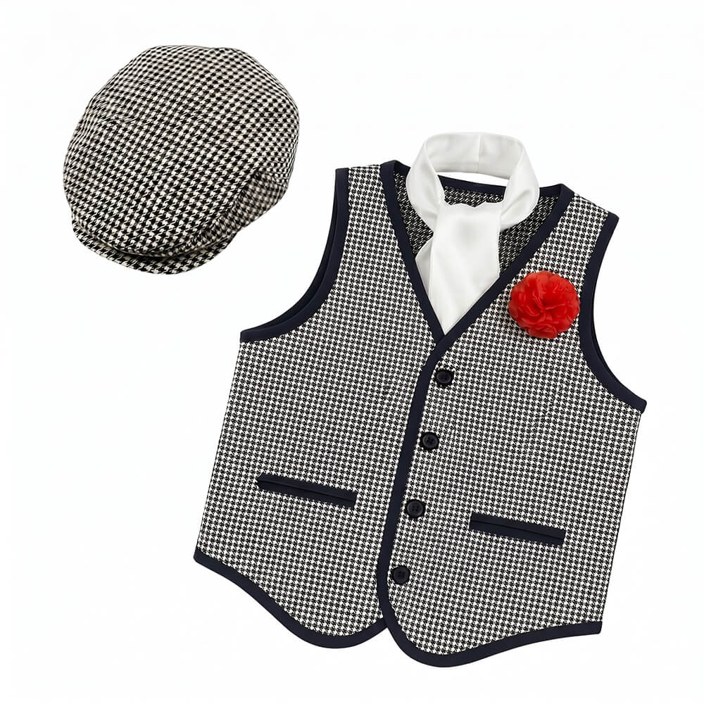 Set de accesorios de chulapo para hombre con chaleco de cuadros, gorra, pañuelo y clavel rojo de Disfraces Lucero.